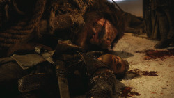 extant_GameOfThrones_4x09-TheWatchersOnTheWall_5001
