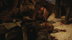 extant_GameOfThrones_4x09-TheWatchersOnTheWall_5003