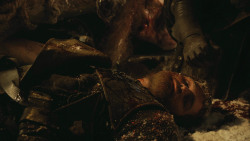 extant_GameOfThrones_4x09-TheWatchersOnTheWall_5036