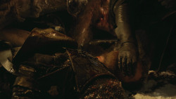 extant_GameOfThrones_4x09-TheWatchersOnTheWall_5044