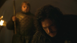 extant_GameOfThrones_4x09-TheWatchersOnTheWall_5057