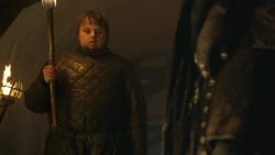 extant_GameOfThrones_4x09-TheWatchersOnTheWall_5061