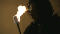 extant_GameOfThrones_4x09-TheWatchersOnTheWall_5080