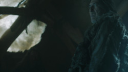 extant_GameOfThrones_4x10-TheChildren_0200