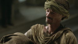 extant_GameOfThrones_4x10-TheChildren_2406