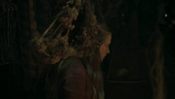 extant_GameOfThrones_5x01-TheWarsToCome_0143