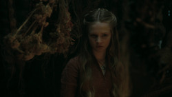 extant_GameOfThrones_5x01-TheWarsToCome_0147