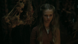 extant_GameOfThrones_5x01-TheWarsToCome_0151