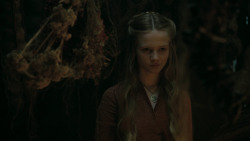 extant_GameOfThrones_5x01-TheWarsToCome_0152