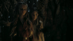 extant_GameOfThrones_5x01-TheWarsToCome_0234