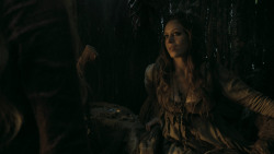 extant_GameOfThrones_5x01-TheWarsToCome_0239