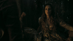 extant_GameOfThrones_5x01-TheWarsToCome_0241
