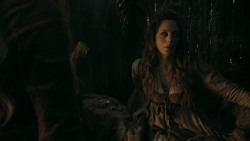 extant_GameOfThrones_5x01-TheWarsToCome_0248