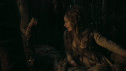 extant_GameOfThrones_5x01-TheWarsToCome_0267