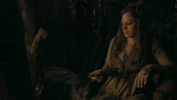 extant_GameOfThrones_5x01-TheWarsToCome_0273