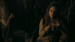 extant_GameOfThrones_5x01-TheWarsToCome_0282