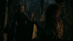 extant_GameOfThrones_5x01-TheWarsToCome_0315