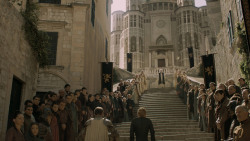 extant_GameOfThrones_5x01-TheWarsToCome_0499