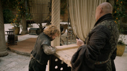 extant_GameOfThrones_5x01-TheWarsToCome_0921