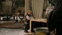 extant_GameOfThrones_5x01-TheWarsToCome_0947