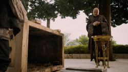 extant_GameOfThrones_5x01-TheWarsToCome_0965