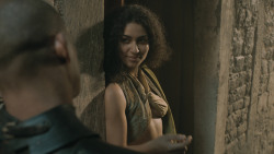 extant_GameOfThrones_5x01-TheWarsToCome_1318