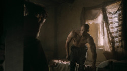 extant_GameOfThrones_5x01-TheWarsToCome_1377