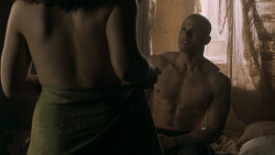extant_GameOfThrones_5x01-TheWarsToCome_1395