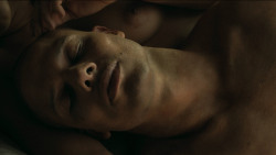 extant_GameOfThrones_5x01-TheWarsToCome_1466
