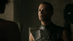 extant_GameOfThrones_5x01-TheWarsToCome_1690