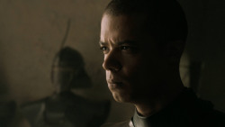 extant_GameOfThrones_5x01-TheWarsToCome_1723