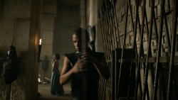 extant_GameOfThrones_5x01-TheWarsToCome_1742