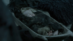 extant_GameOfThrones_5x01-TheWarsToCome_1886