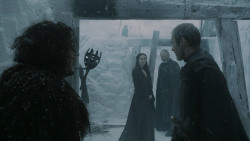 extant_GameOfThrones_5x01-TheWarsToCome_2286
