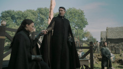 extant_GameOfThrones_5x01-TheWarsToCome_2395
