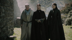 extant_GameOfThrones_5x01-TheWarsToCome_2412