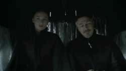 extant_GameOfThrones_5x01-TheWarsToCome_2692