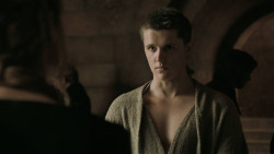 extant_GameOfThrones_5x01-TheWarsToCome_2804