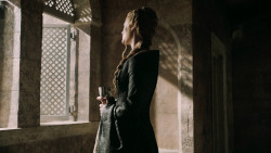 extant_GameOfThrones_5x01-TheWarsToCome_2880