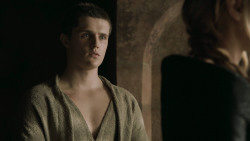 extant_GameOfThrones_5x01-TheWarsToCome_2899