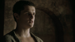 extant_GameOfThrones_5x01-TheWarsToCome_2995