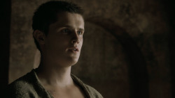 extant_GameOfThrones_5x01-TheWarsToCome_3008