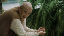extant_GameOfThrones_5x01-TheWarsToCome_3485