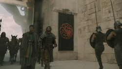 extant_GameOfThrones_5x01-TheWarsToCome_3706