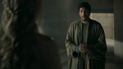 extant_GameOfThrones_5x01-TheWarsToCome_3826