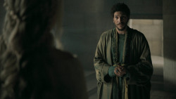 extant_GameOfThrones_5x01-TheWarsToCome_3828