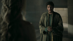 extant_GameOfThrones_5x01-TheWarsToCome_3830