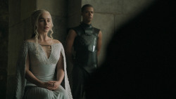 extant_GameOfThrones_5x01-TheWarsToCome_3832