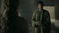 extant_GameOfThrones_5x01-TheWarsToCome_3836