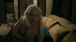 extant_GameOfThrones_5x01-TheWarsToCome_3858